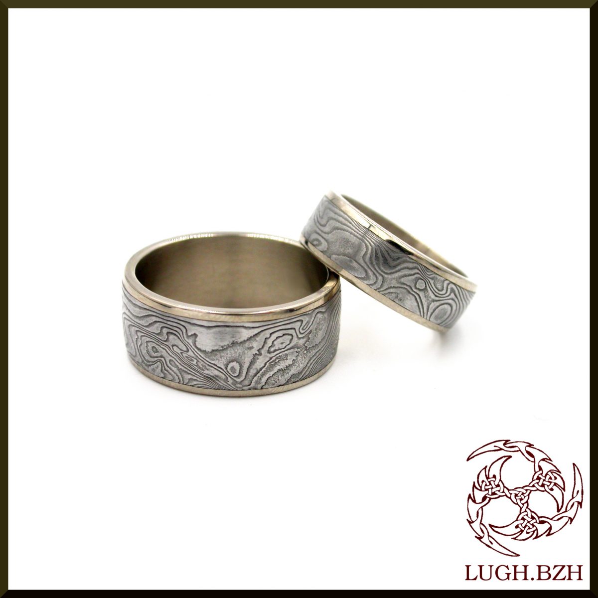 M. & L. - Alliances en or gris palladié et acier damas - Palladiated white gold and damascus steel wedding rings